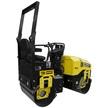 Rodillo Vibratorio Motor A Gasolina 22 Hp Hombre A Bordo Direcion Hidraulica TDK- TDKR1200